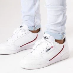 Promo ❤️ Jean Skinny ZD319-1 Bleu Wash de LBO 🛒 -France LBO Soldes Boutique lbo 151569 FAB LBO ZD319 1 DENIMLIGHTBLUE 20181008T084916 04