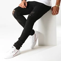 Top 10 🎉 Jean Skinny Avec Déchirures LB054-6 Noir de LBO 😉 -France LBO Soldes Boutique lbo 187768 FAB LBO LB054 6 BLACK 20190807T163815 02