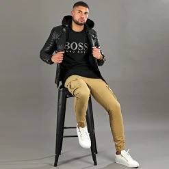 Meilleur prix ✔️ Veste Biker Avec Capuche 79716-1 Noir Doré de LBO ⌛ -France LBO Soldes Boutique lbo 194249 FAB LBO 79716 1 20191210T110401 05