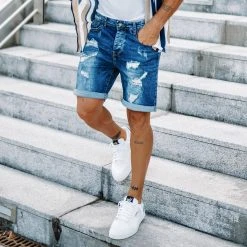 Budget ⌛ Short Jean Avec Dechirures B77005 Bleu Medium de LBO 🌟 -France LBO Soldes Boutique lbo 204810 FAB LBO B77005 MEDIUM DESTR 20210617T082539 06