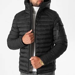 Nouveau 🎁 Doudoune Capuche Ultralight Noir de LBO 🎁 -France LBO Soldes Boutique lbo 220717 FAB LBO 1005 DDN 19 NOIR 20201013T091144 01