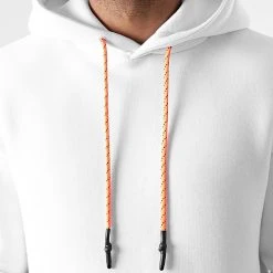 Les meilleures critiques de ✨ Sweat Capuche Details Tech Orange 1207 Blanc de LBO ✨ -France LBO Soldes Boutique lbo 226648 FAB SHALBO 1207 20201209T161842 02