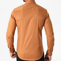 De gros 🛒 Chemise Manches Longues Slim Fit 1411 Camel de LBO 👏 11 De gros 🛒 Chemise Manches Longues Slim Fit 1411 Camel de LBO 👏 -France LBO Soldes Boutique lbo 233376 FAB SHALBO 1411 20201013T155054 04