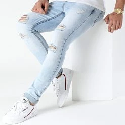 Grosses soldes 🎉 Jean Skinny Avec Déchirures B72175AH2 Denim Wash de LBO 🎁 -France LBO Soldes Boutique lbo 240551 FAB LBO B72175AH2 LIGHTBLUEDENIM 20201201T092350 03
