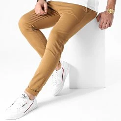 Sortie 🔔 Pantalon Chino Skinny 1444 Camel de LBO ⌛ -France LBO Soldes Boutique lbo 243253 FAB SHALBO 1444 20201203T080616 03