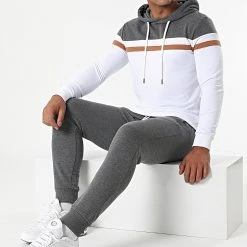 De gros ⭐ Ensemble De Survêtement Tricolore 1565 Gris Anthracite Chiné Blanc Camel de LBO ⌛