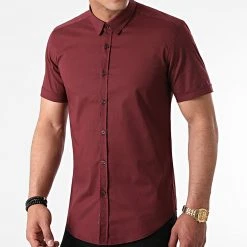 Acheter ✨ Chemise Manches Courtes Slim Fit 1363 Bordeaux de LBO 🔔