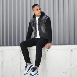 Meilleure vente ✔️ Veste Jean A Capuche 1518 Noir de LBO 😉 -France LBO Soldes Boutique lbo 256835 FAB SHALBO 1518 20210707T082748 06