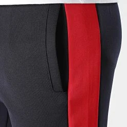 Top 10 🛒 Short Jogging Poly 1756 Bleu Marine Bandes Rouge de LBO 😍 8 Top 10 🛒 Short Jogging Poly 1756 Bleu Marine Bandes Rouge de LBO 😍 -France LBO Soldes Boutique lbo 263802 FAB SHALBO 1756 20210618T150024 02