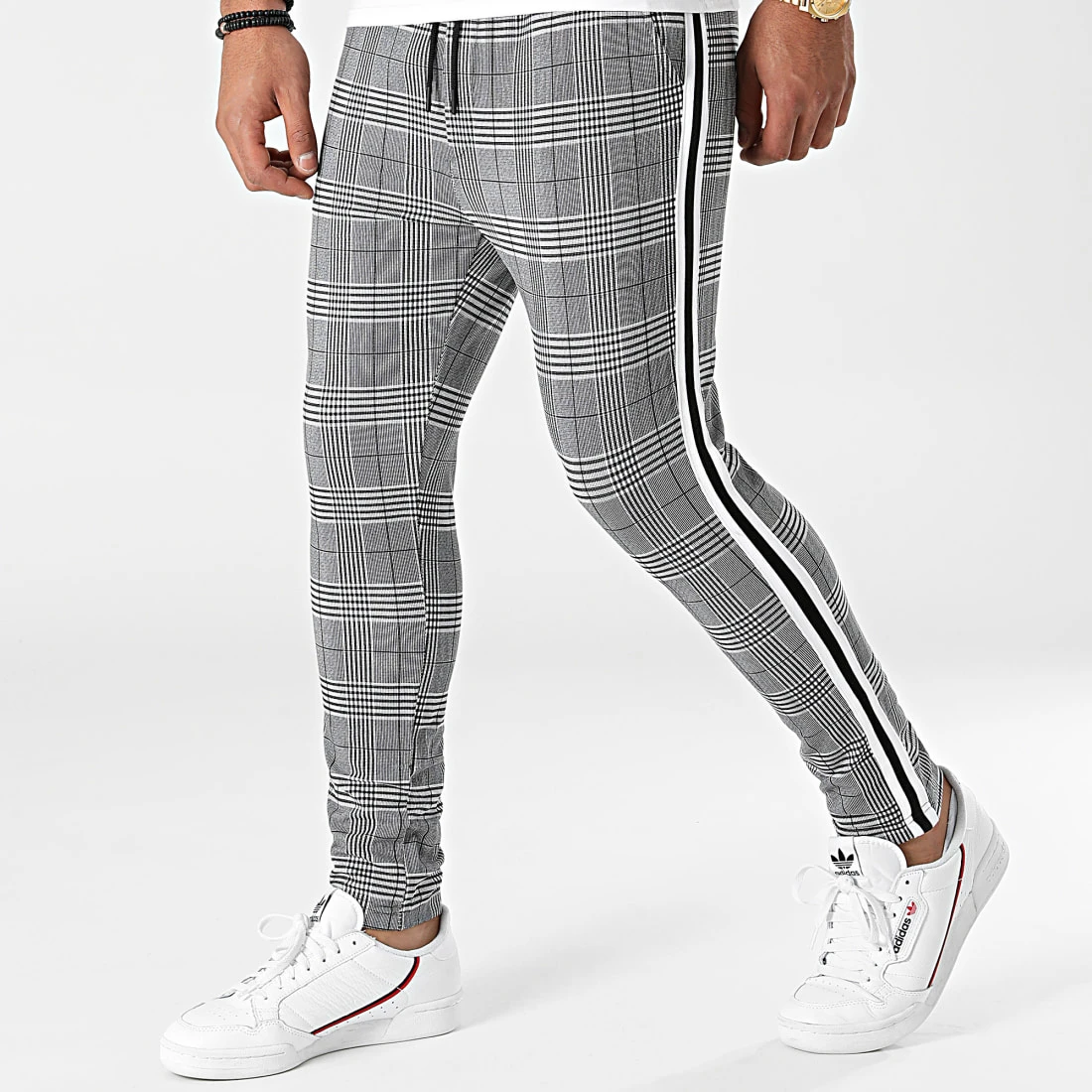 Acheter ✨ Pantalon Carreaux Avec Bandes 0026 Gris Noir Blanc de LBO ✨ 3 Acheter ✨ Pantalon Carreaux Avec Bandes 0026 Gris Noir Blanc de LBO ✨