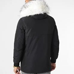 Offres 🔔 Parka Tech Premium Avec Fourrure Blanche 0024 Noir de LBO 🔔 -France LBO Soldes Boutique lbo 266918 FAB LBO 1070510 0024 20211112T145144 04