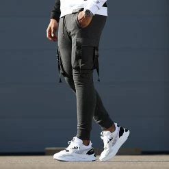 Vente flash ✨ Pantalon Jogging Cargo 1772 Gris Anthracite Chiné de LBO ⭐ 15 Vente flash ✨ Pantalon Jogging Cargo 1772 Gris Anthracite Chiné de LBO ⭐ -France LBO Soldes Boutique lbo 271048 FAB SHALBO 1772 20210907T153423 05