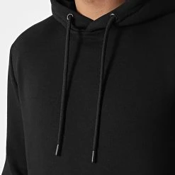 Acheter 🔥 Sweat Capuche Uni 68 Noir de LBO 🌟 -France LBO Soldes Boutique lbo 275389 FAB LBO 1070546 0068 20211112T135537 02