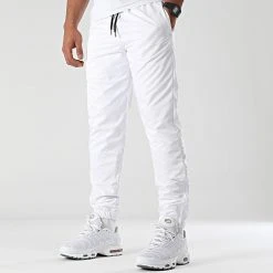 Nouveau ⭐ Pantalon Jogging Diamant 1070510-0016 Blanc de LBO 👏 11 Nouveau ⭐ Pantalon Jogging Diamant 1070510-0016 Blanc de LBO 👏 -France LBO Soldes Boutique lbo 283520 FAB 1070510 0016 20211015T120402 04