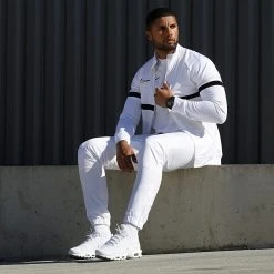 Nouveau ⭐ Pantalon Jogging Diamant 1070510-0016 Blanc de LBO 👏 12 Nouveau ⭐ Pantalon Jogging Diamant 1070510-0016 Blanc de LBO 👏 -France LBO Soldes Boutique lbo 283520 FAB 1070510 0016 20211020T151125 05