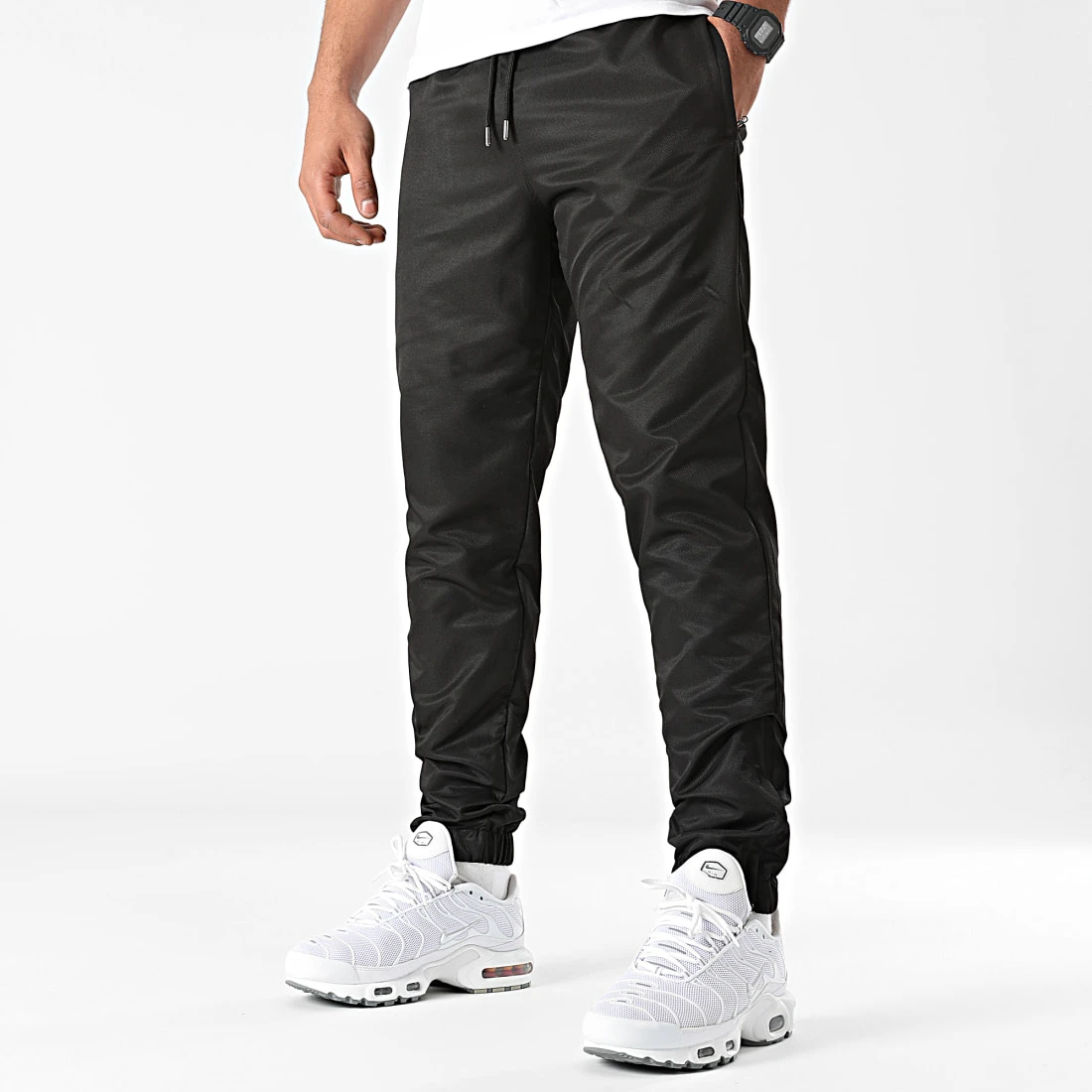 Budget ⭐ Pantalon Jogging Diamant 1070510-0017 Noir de LBO 🛒 5 Budget ⭐ Pantalon Jogging Diamant 1070510-0017 Noir de LBO 🛒 – Image 4