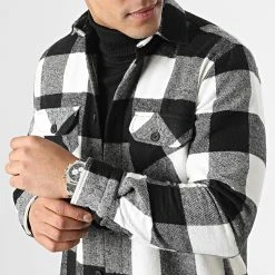 Sortie ⭐ Surchemise A Carreaux 0108 Noir Blanc de LBO 😉 -France LBO Soldes Boutique lbo 287182 FAB LBO 1070546 0108 20211222T080539 02