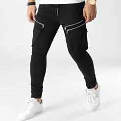 Offres ✨ Pantalon Cargo 2049 Noir de LBO 🛒