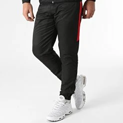 Offres 💯 Ensemble De Survêtement Bicolore Avec Bandes 0057 Noir Rouge de LBO ✔️ -France LBO Soldes Boutique lbo 289194 FAB LBO 10701336 0057 20211117T152320 04