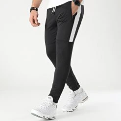 Budget 😍 Pantalon Jogging Training Bande Mesh 0033 Noir Blanc de LBO ❤️