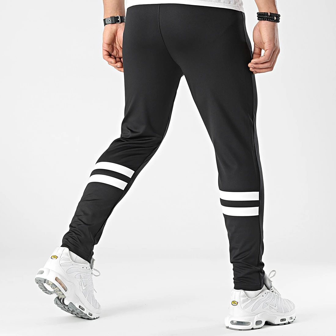 Acheter 🛒 Pantalon Jogging Training Bandes 0041 Noir Blanc de LBO 🥰 6 Acheter 🛒 Pantalon Jogging Training Bandes 0041 Noir Blanc de LBO 🥰 – Image 4