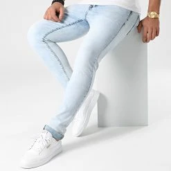 De gros 👍 Jean Slim SL03 Bleu Denim Wash de LBO ⭐ -France LBO Soldes Boutique lbo 291502 FAB LBO SL03 LIGHTBLUEDENIM 20211117T152401 03