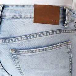 Grosses soldes ⭐ Short Jean Avec Dechirures 0020 Bleu Clair de LBO 💯 -France LBO Soldes Boutique lbo 293676 FAB LBO 1070318 0020 20220318T152312 02