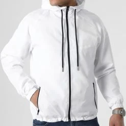 Top 10 😍 Coupe-Vent Tech 0073 Blanc de LBO 😍 9 Top 10 😍 Coupe-Vent Tech 0073 Blanc de LBO 😍 -France LBO Soldes Boutique lbo 295819 FAB LBO 10701336 0073 20220309T093716 01