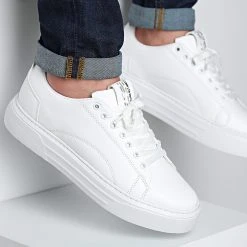 Tout neuf 🌟 Baskets 2298 Blanc de LBO 👍