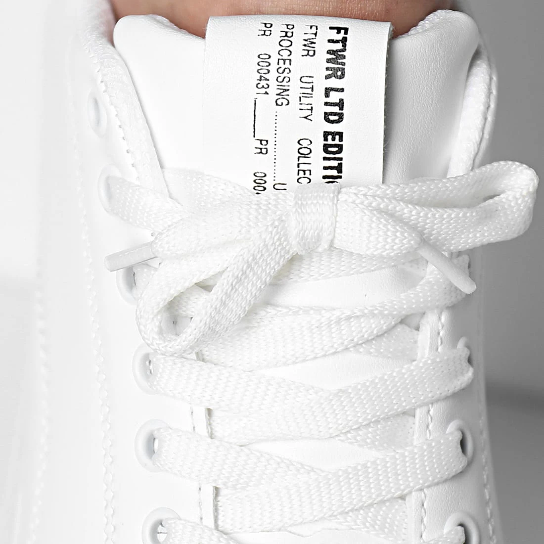 Tout neuf 🌟 Baskets 2298 Blanc de LBO 👍 4 Tout neuf 🌟 Baskets 2298 Blanc de LBO 👍 – Image 2