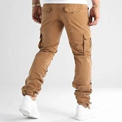 Meilleur prix ✔️ Pantalon Cargo 0174 Camel de LBO 💯 -France LBO Soldes Boutique lbo 304139 FAB LBO 1070546 0174 20220704T075224 05