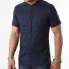 Remise 💯 Chemise Manches Courtes Col Mao Slim Fit 2186 Bleu Marine de LBO 🔥 -France LBO Soldes Boutique lbo 313955 FAB SHALBO 2186 20220602T115449 01