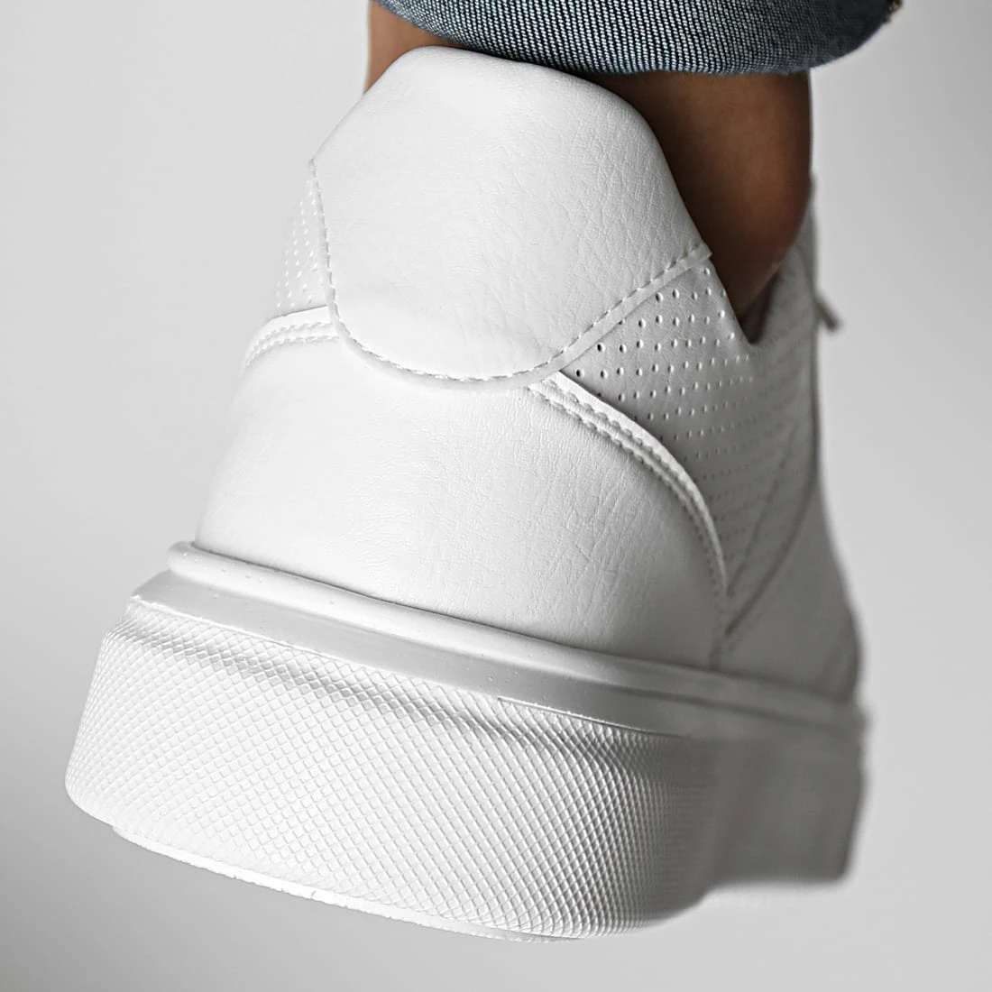 Remise 😉 Baskets 2413 Blanc de LBO ⭐ 5 Remise 😉 Baskets 2413 Blanc de LBO ⭐ – Image 4