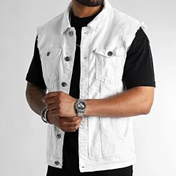 Grosses soldes 🧨 Veste Jean Sans Manche 2464 Denim Blanc de LBO ⌛ 8 Grosses soldes 🧨 Veste Jean Sans Manche 2464 Denim Blanc de LBO ⌛ -France LBO Soldes Boutique lbo 316448 FAB SHALBO 2464 20220712T151143 03