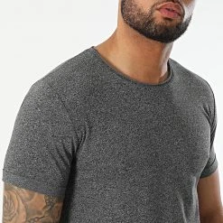 Meilleur prix 🥰 Tee Shirt Oversize Avec Revers 2322 Gris Anthracite Chiné de LBO ✔️ -France LBO Soldes Boutique lbo 317665 FAB SHALBO 2322 20220516T075300 02