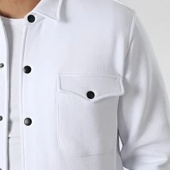 Sortie 💯 Surchemise Unie 2491 Blanc de LBO ⌛ -France LBO Soldes Boutique lbo 318097 SHALBO 2491 20220812T154337 02