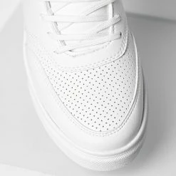 Remise 😍 Baskets Avec Détails Noir 2512 Blanc de LBO ✨ -France LBO Soldes Boutique lbo 320135 SHALBO 2512 20220729T141815 03