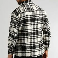 Les meilleures critiques de ⌛ Surchemise A Carreaux 2598 Noir Blanc de LBO 🎉 -France LBO Soldes Boutique lbo 324201 SHALBO 2598 20220913T155348 04