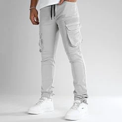 Grosses soldes 🤩 Pantalon Cargo 2439 Gris Clair de LBO ⭐ -France LBO Soldes Boutique lbo 327398 SHALBO 2439 20221007T091602 05
