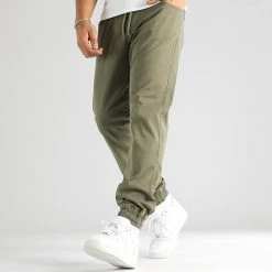 Meilleur prix ⌛ Jogger Pant Regular Fit 2466 Vert Khaki de LBO 💯 -France LBO Soldes Boutique lbo 330625 SHALBO 2466 20221014T080910 02