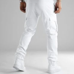 Meilleure affaire ❤️ Pantalon Cargo Regular Fit 2715 Blanc de LBO 🔔 -France LBO Soldes Boutique lbo 330635 SHALBO 2715 20221014T082019 05