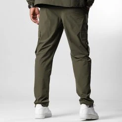 Meilleure affaire ✔️ Lot De 2 Pantalons Cargo 10701336 Beige Vert Kaki de LBO 👍 -France LBO Soldes Boutique lbo 347747 LOT LBO 10701336 0198 LBO 10701336 0199 20221111T135804 03