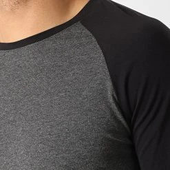 Meilleur prix 🛒 Tee ❤️ Shirt Manches Longues Raglan 48-1 Noir Gris Anthracite de LBO ✔️ -France LBO Soldes Boutique lbo 89838 FAB SHALBO 48 1 20190419T133337 03